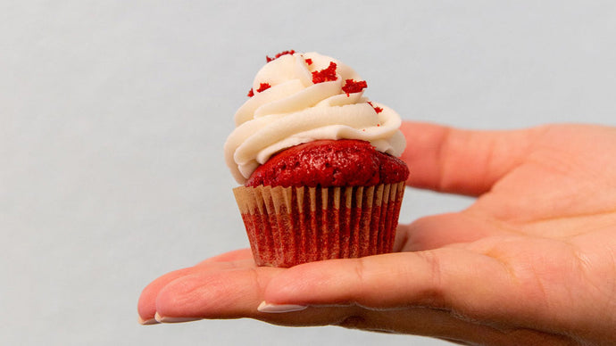 vegan mini cupcakes red velvet vanilla strawberry lemon spiral diner arlington denton fort worth